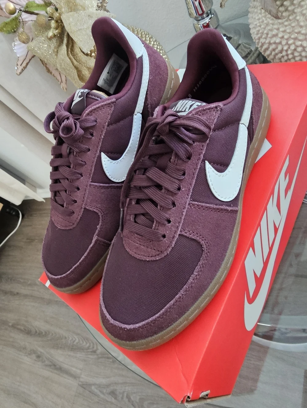 Nike Field General Women's 8.5